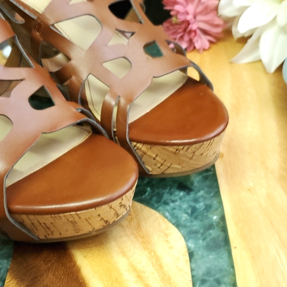 Marc Fisher Cork Heel Wedges | Size 7M - Picture 2 of 6